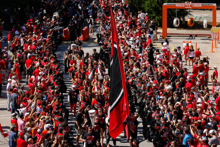 Georgia at South Carolina — Watch Party @ San Ángel